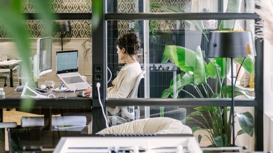 Administratief medewerker (4)